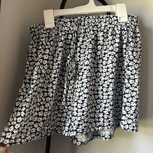 Flower Patterned Skort